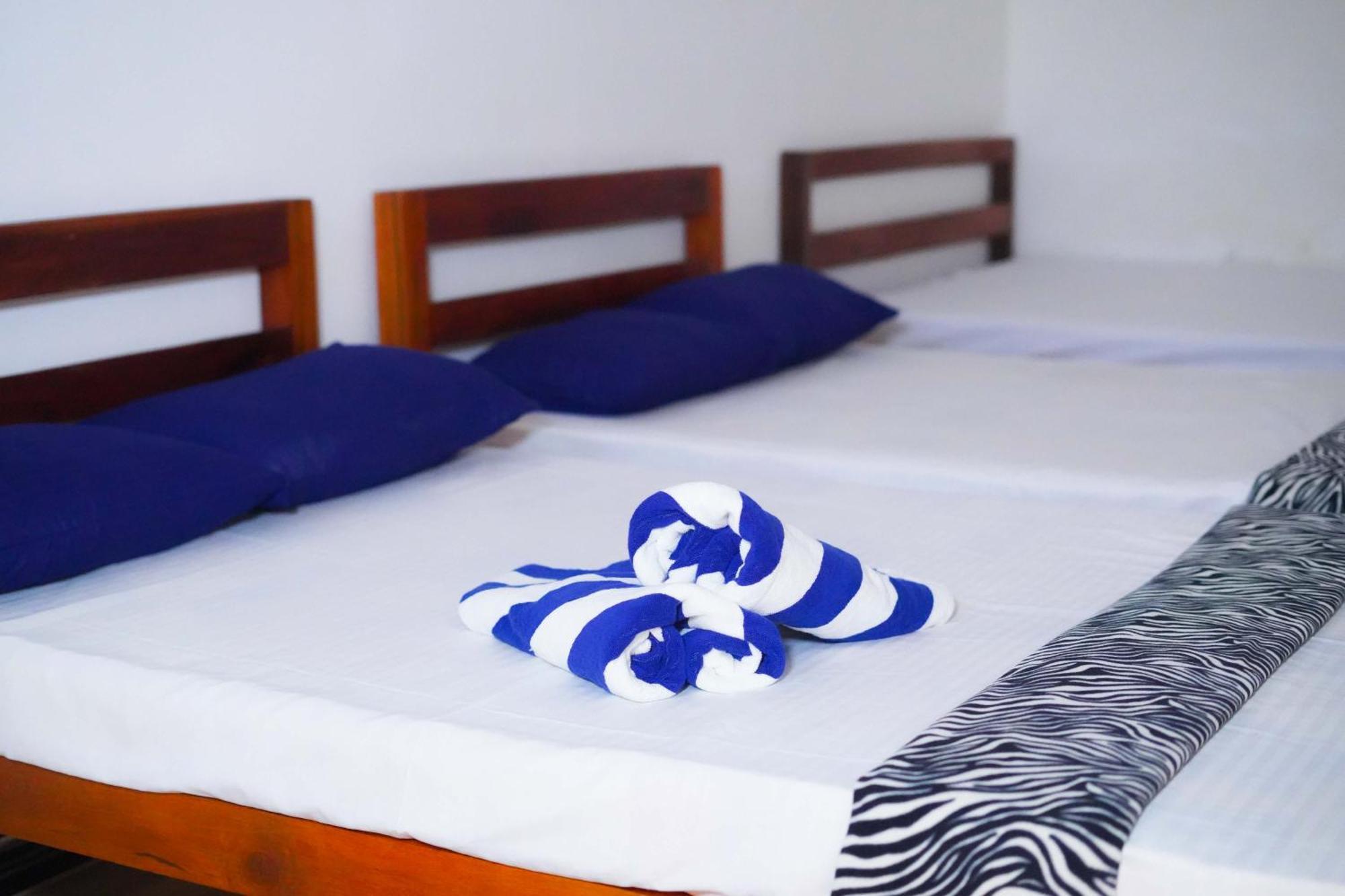 Hostel Ceylon Happy Laugh - Ella Exterior foto